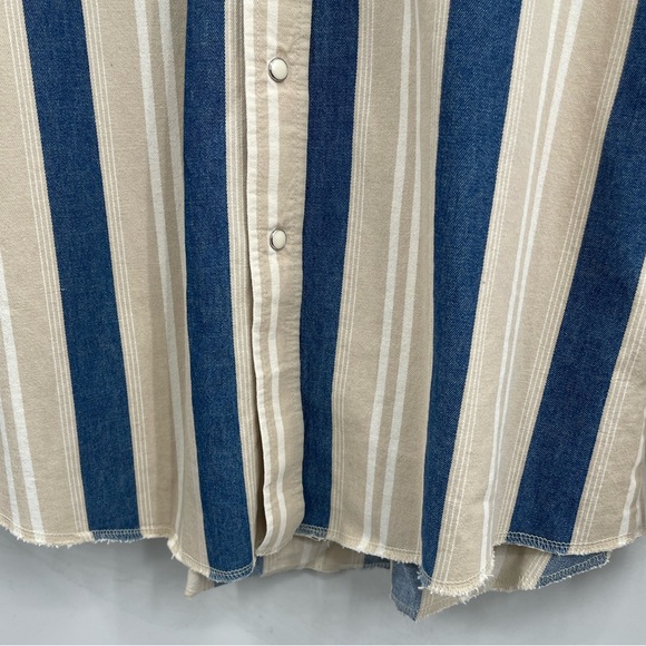 VTG Wrangler Western Denim Button Down Brushpopper Shirt Pearl Snaps X-Long Tail - Picture 3 of 13